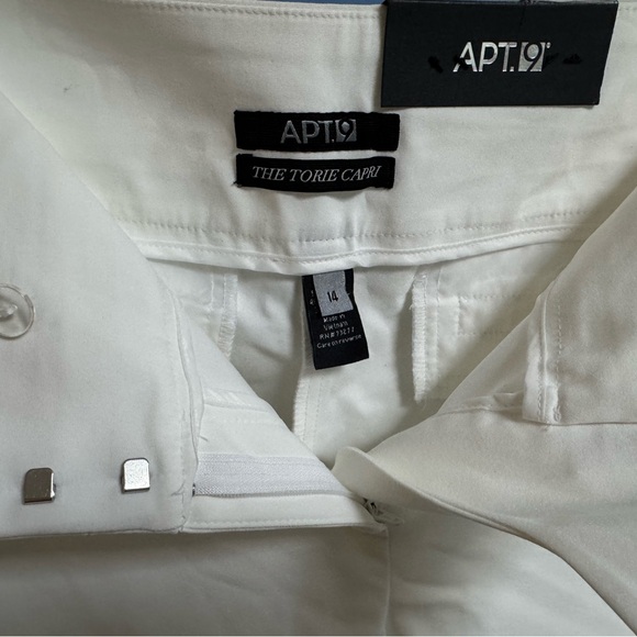 Apt 9 Women's White Capri Torie Pants size 14 NWT - Picture 5 of 5